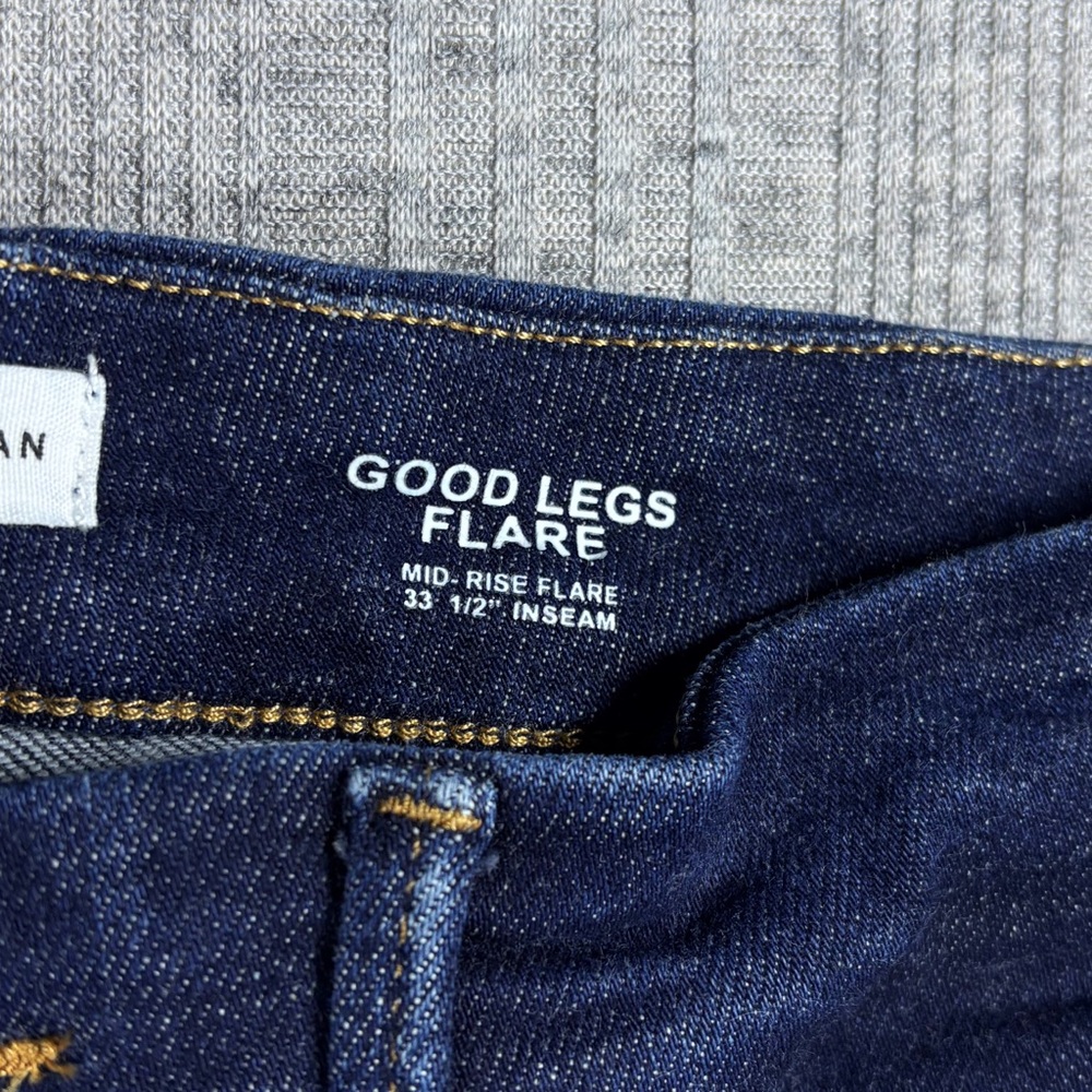 Good American Good Legs Flare Jeans Dark Wash Women’s Size 8/29 Middle Seam - Picture 4 of 5